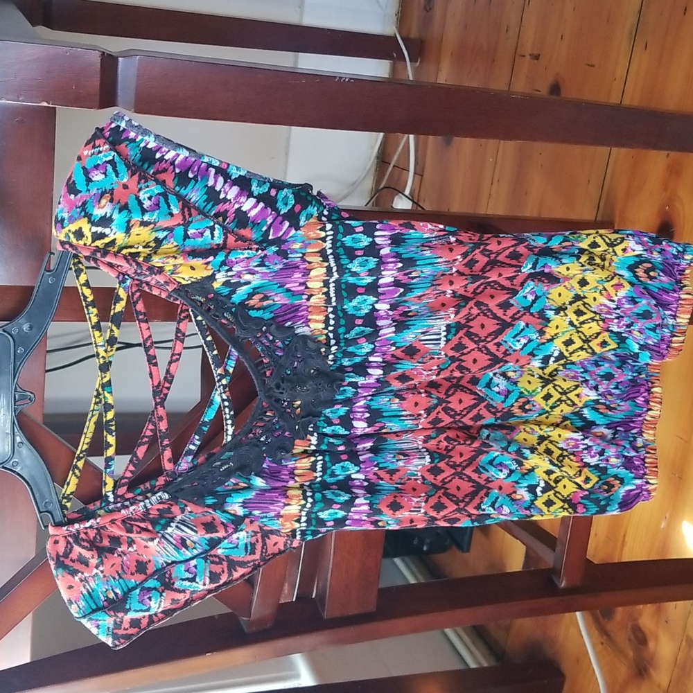Junior's top